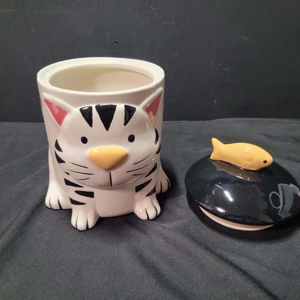 Share Home Accents Ceramic Cat with Goldfish Treat Jar Canister 8